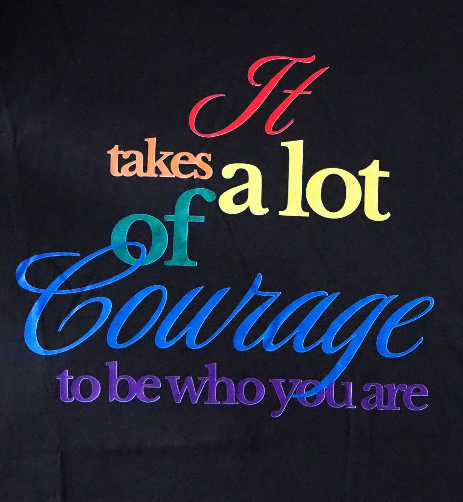 Hettegenser: A Lot Of Courage (XL-4XL)