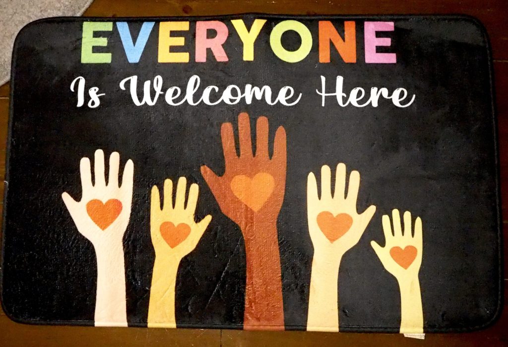 Gulvmatte: Everyone Is Welcome
